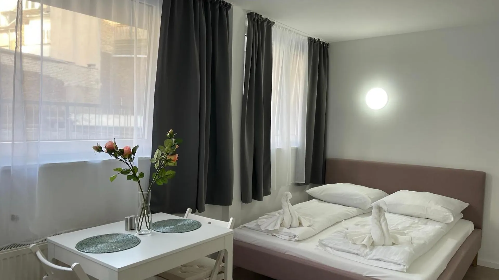 Schone Moderne Wohnung Am Ring Nr.1 Köln